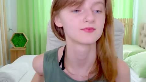 Snapshot of miss___alisa chatting on 03-01-26, 01:02 Alisa NONNUDE online show from 03-01-26, 01:02