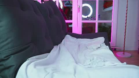 miss___angel online show from 06-25-26, 11:26