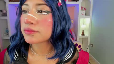 Snapshot of miss___megan chatting on 01-17-26, 02:05 Megan online show from 01-17-26, 02:05