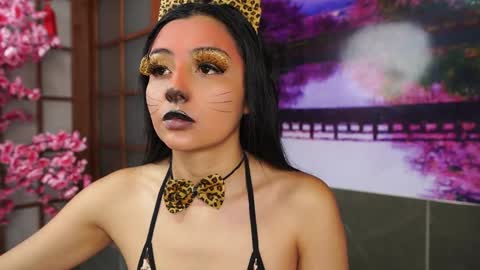 Snapshot of miss__anastasia chatting on 10-31-25, 11:00 Anastisia online show from 10-31-25, 11:00