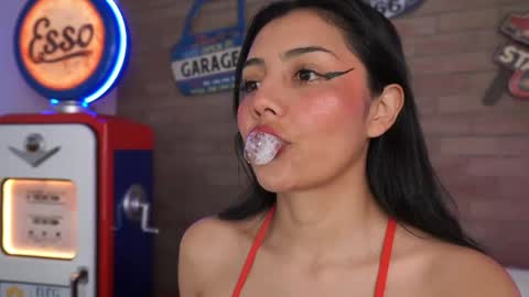 Snapshot of miss__anastasia chatting on 04-17-26, 11:02 Anastisia online show from 04-17-26, 11:02