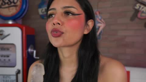 Snapshot of miss__anastasia chatting on 05-20-26, 11:05 Anastisia online show from 05-20-26, 11:05