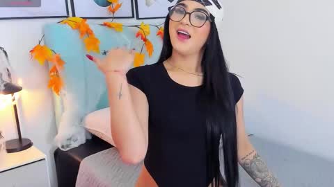   online show from 10-27-25, 12:09