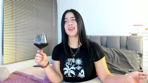 miss__jones_ online show from 04-19-26, 12:11