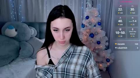 Snapshot of miss__linn chatting on 01-05-26, 05:27 Linn online show from 01-05-26, 05:27