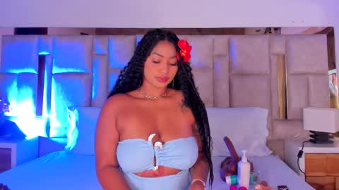 Miss Abigail  online show from 11-16-25, 12:44