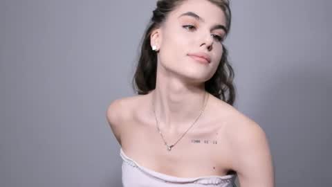 Snapshot of miss_algel chatting on 02-13-25, 11:50 Katrin online show from 02-13-25, 11:50