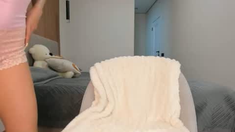 Snapshot of miss_algel chatting on 07-02-26, 10:21 Katrin online show from 07-02-26, 10:21
