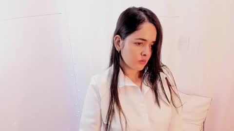 Snapshot of miss_alhy chatting on 01-07-25, 01:14 online show from 01-07-25, 01:14