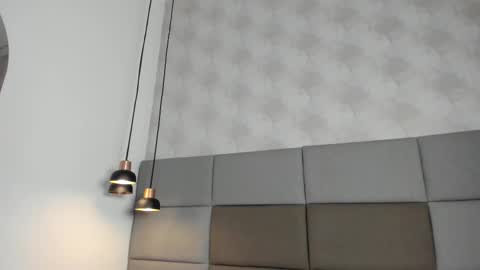 Snapshot of miss_ambrer chatting on 02-20-25, 07:55 Amber online show from 02-20-25, 07:55