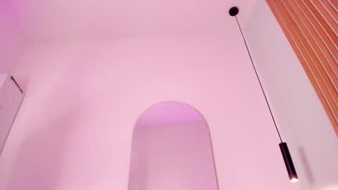 Snapshot of miss_ambrer chatting on 02-15-26, 01:41 Amber online show from 02-15-26, 01:41