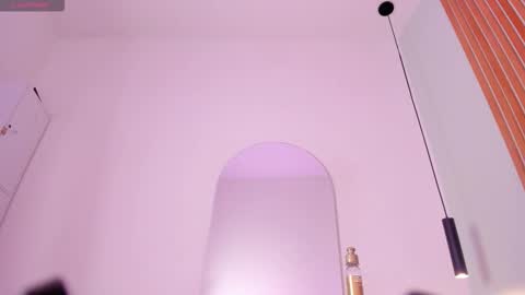 Snapshot of miss_ambrer chatting on 03-07-26, 04:42 Amber online show from 03-07-26, 04:42