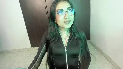 miss_angel0 online show from 05-10-26, 04:28