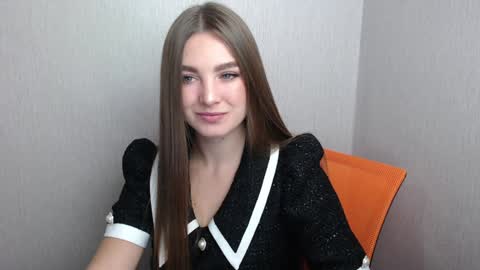 Snapshot of miss_azalea chatting on 12-08-24, 03:35 Georgia online show from 12-08-24, 03:35