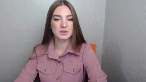 Snapshot of miss_azalea chatting on 12-11-24, 06:20 Georgia online show from 12-11-24, 06:20