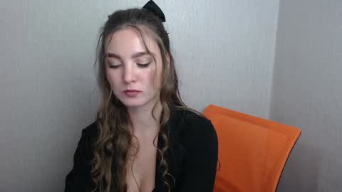 Snapshot of miss_azalea chatting on 01-06-25, 08:07 Georgia online show from 01-06-25, 08:07