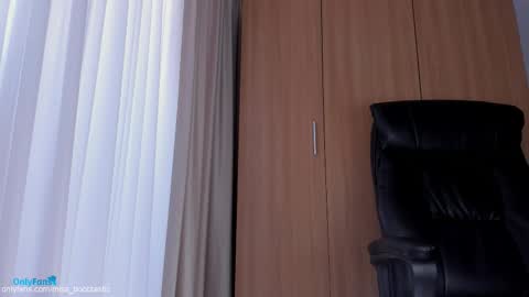 Ivy online show from 10-30-25, 11:00