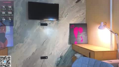 Sandy online show from 10-30-25, 12:45