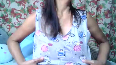 miss_capricorn online show from 12-17-25, 08:04