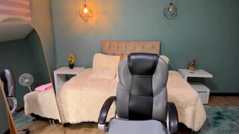 Cataleya online show from 01-12-26, 10:53