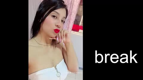 Snapshot of miss_charlotte_ls chatting on 10-17-25, 06:43 miss_charlotte_ls online show from 10-17-25, 06:43