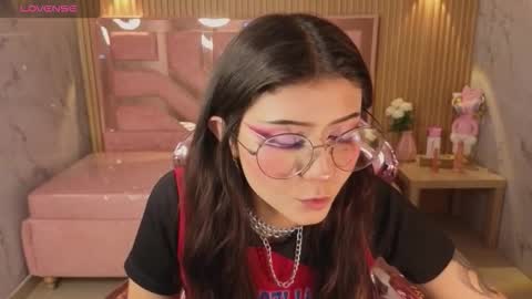 miss_devil_s online show from 03-04-26, 03:01