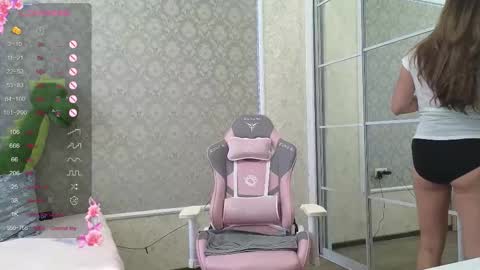 miss_divora online show from 10-12-25, 09:08