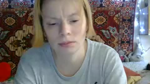 Elis online show from 06-26-26, 11:03