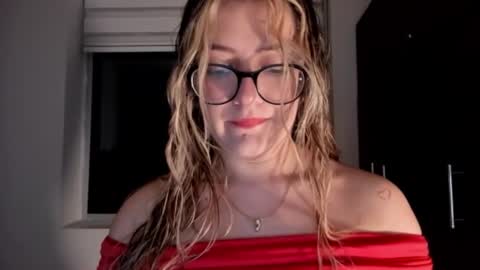 Ema online show from 12-24-24, 11:33