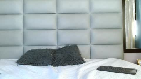 Snapshot of miss_emma_2 chatting on 03-04-26, 07:20 emma online show from 03-04-26, 07:20