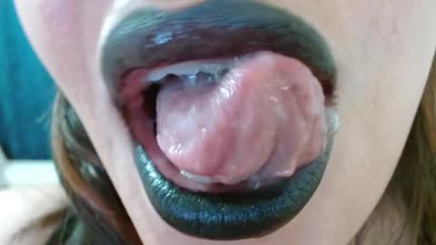 Miss Evoleth online show from 04-30-26, 12:39