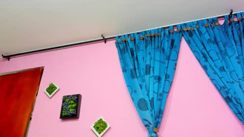 Monica Patricia online show from 01-18-25, 10:17