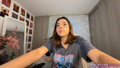Snapshot of miss_galaxxia chatting on 03-06-25, 03:02 Elisabeth IG galax xxia online show from 03-06-25, 03:02