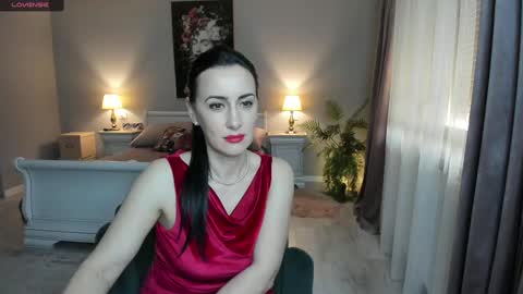 Snapshot of miss_giulia chatting on 02-10-25, 10:42 Miss Giulia online show from 02-10-25, 10:42