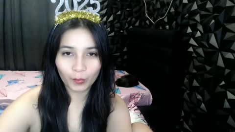 Snapshot of miss_innocent18 chatting on 01-01-25, 06:49 miss_innocent18 online show from 01-01-25, 06:49
