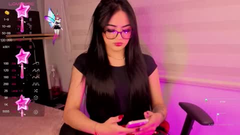 miss_ivyy online show from 10-13-25, 04:12
