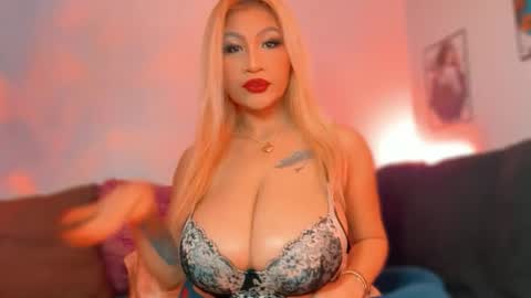 Snapshot of miss_jasmine79 chatting on 03-10-26, 08:30 Jasmine online show from 03-10-26, 08:30