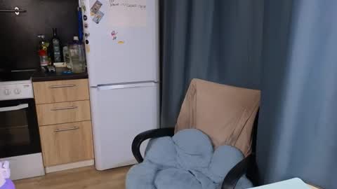 Jess online show from 12-18-25, 03:40