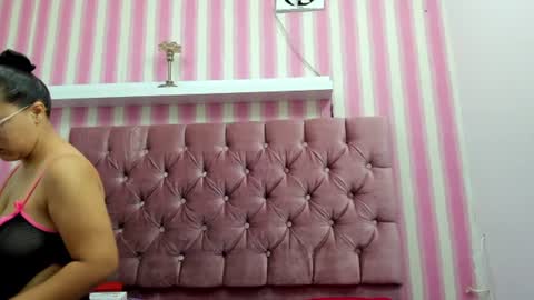 Snapshot of miss_kattya_ chatting on 06-19-26, 11:25 miss_kattya_ online show from 06-19-26, 11:25