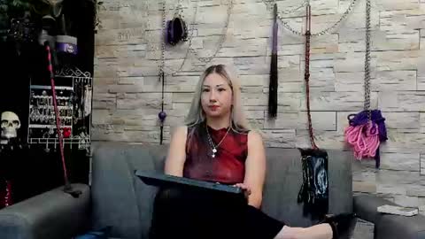 Snapshot of miss_kaz chatting on 07-05-26, 04:41 Kaz online show from 07-05-26, 04:41