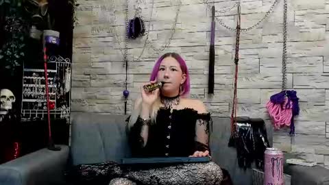 Snapshot of miss_kaz chatting on 07-18-26, 11:41 Kaz online show from 07-18-26, 11:41