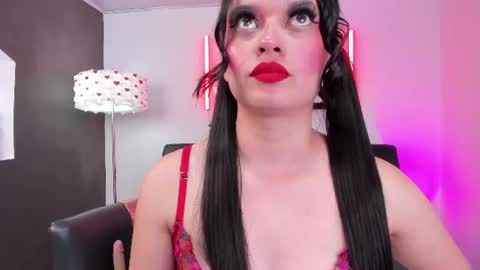 Snapshot of miss_keisi chatting on 08-07-26, 11:56 Keisi online show from 08-07-26, 11:56