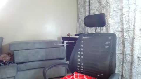 miss_kiiki online show from 02-12-25, 08:27