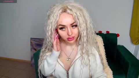 miss_kiten online show from 02-11-25, 07:48