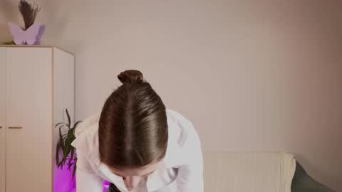 miss_lanab online show from 11-08-25, 12:27