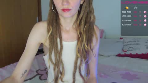 Snapshot of miss_lanalion chatting on 11-16-25, 07:47 miss_lanalion online show from 11-16-25, 07:47
