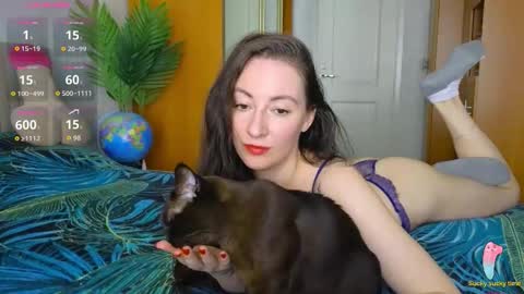 Laura online show from 09-15-25, 11:21