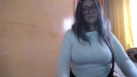 lilieth  online show from 02-16-26, 03:19