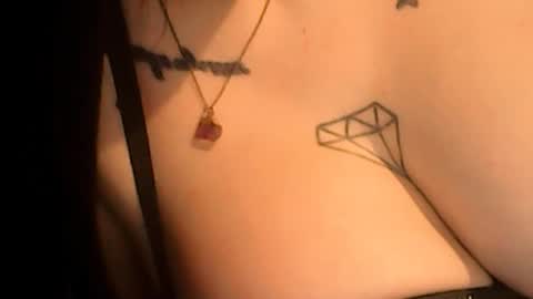 miss_luna6 online show from 04-21-26, 08:44