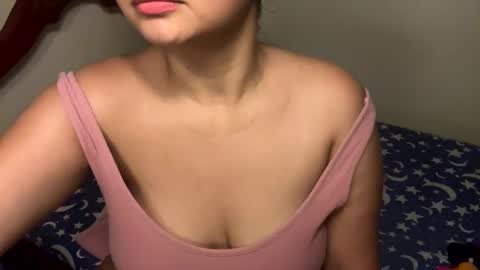 ly independent model online show from 02-24-25, 08:36